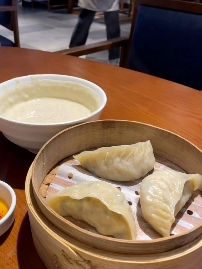 Dried shrimp, tofu and fungus dumplings